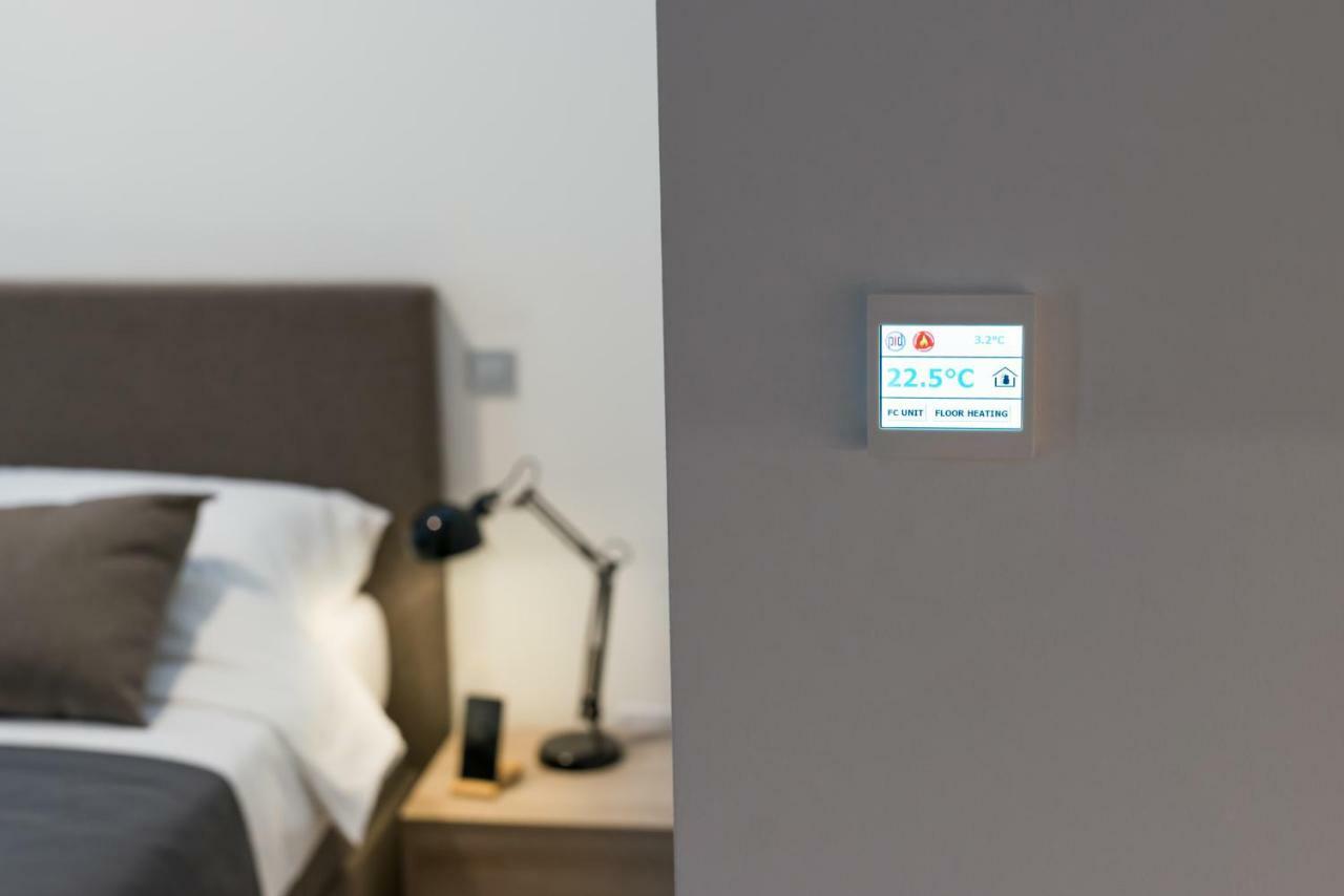Апартаменты H4U Smart Deluxe Загреб Экстерьер фото